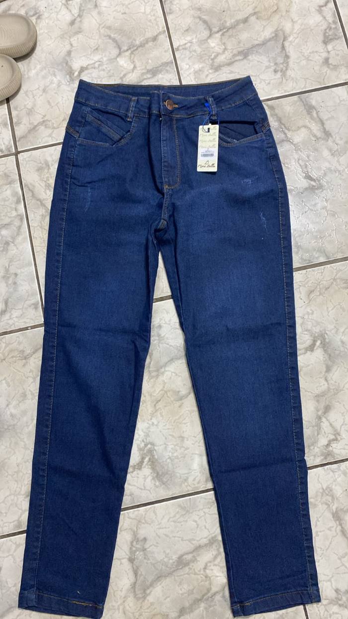 Calça Jeans Cor Vinho